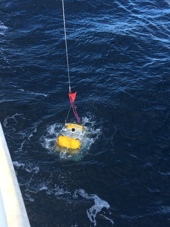 and this is what it looks like when a pressure gauge is lowered into the ocean