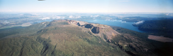 1886 Rift through the Tarawera summit domes