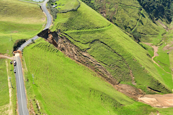 Collapse of Lighthouse Road, Āwhitu Peninsula. Image by: Dougal Townsend