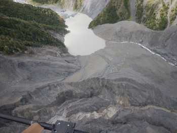 Changes to Hapuku landslide dam (caused by M7.8 Kaikoura earthquake) were identified during a flight on Thursday 22 February. Water has gathered behind the dam. 