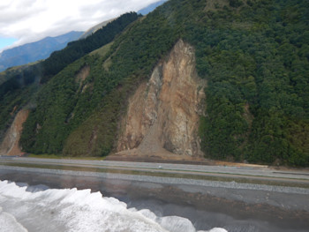 Cliff subsidence near Blue Duck Valley Road, north of Mangamaunu.