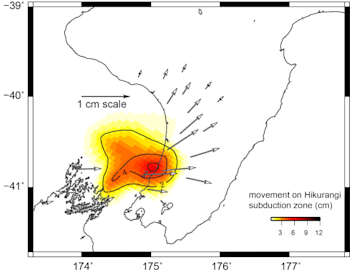 Model showing the amount of movement on the Hikurangi subduction zone since mid-September this year, in centimetres. The arrows show displacement of GeoNet continuous GPS sites used to detect the slow-motion earthquake. 