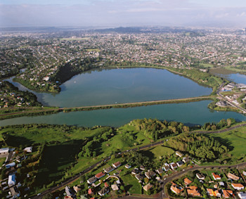 Aerial view of Orakei Basin, a typical maar volcano in Auckland. (GNS VML 2577)