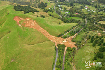 Tahekeroa Road, Kaukapakapa. February 2023 Photo: Dougal Townsend