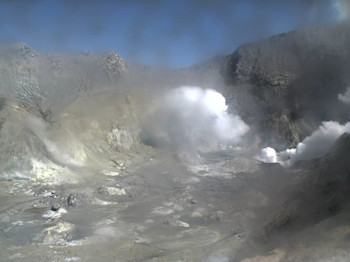 Saturday 11 October 12:05pm. Image from the White Island web camera on the north crater rim. 