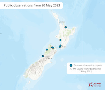 Locations of Tsunami observation reports 