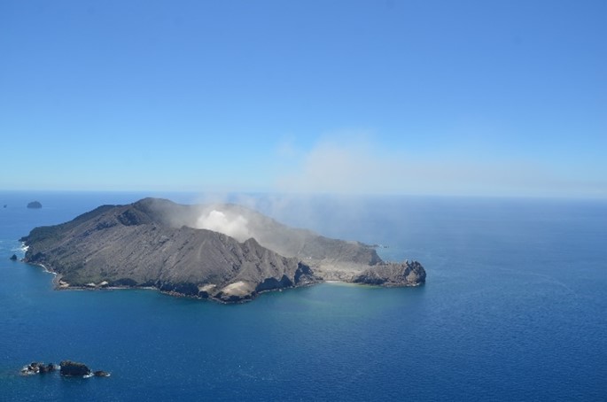 Image taken during flights on 14 January 2025, note the increase in ash content in second image.